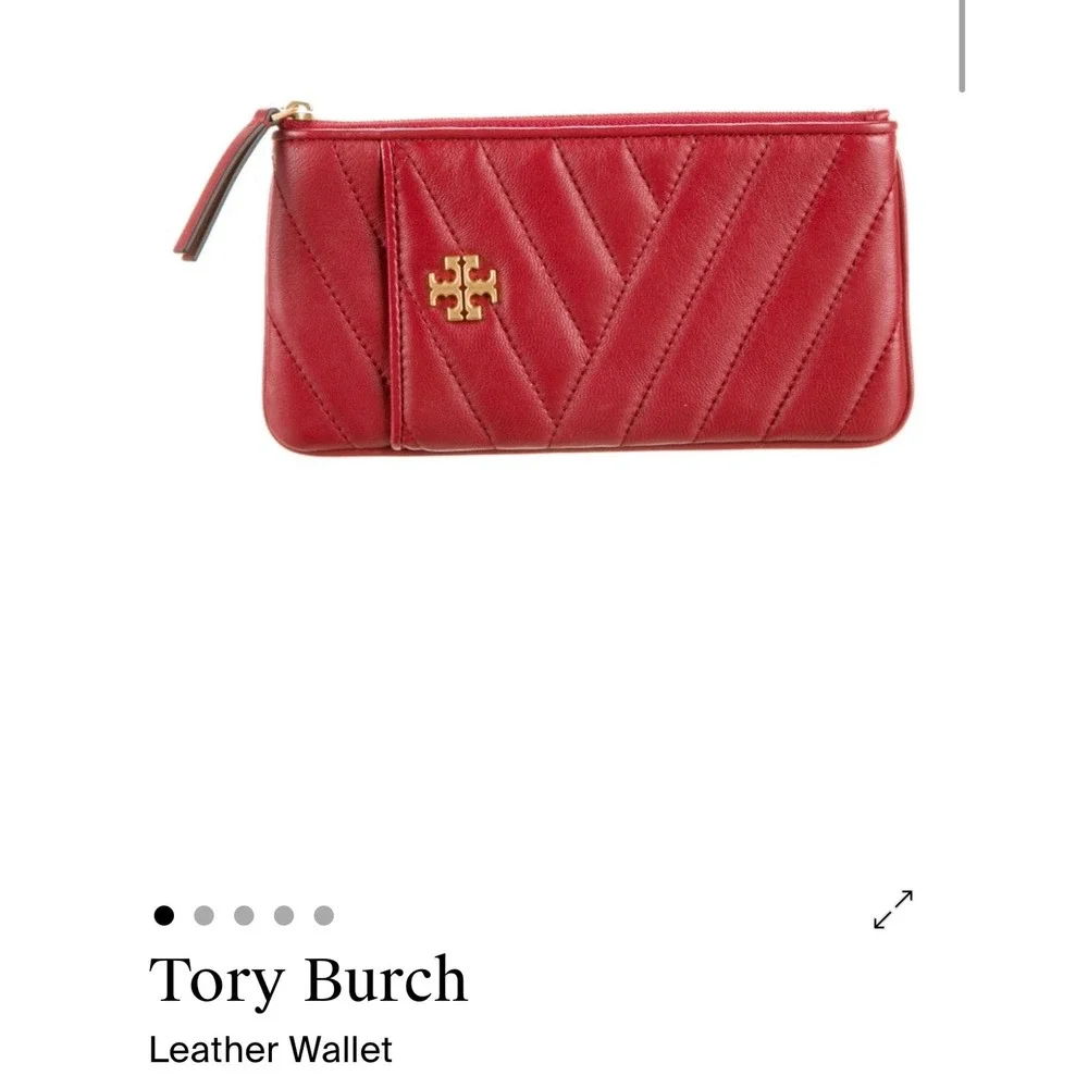 Tory Burch Kira Chevron Zip Slim Wallet Womens Red EUC Quilted Leather
